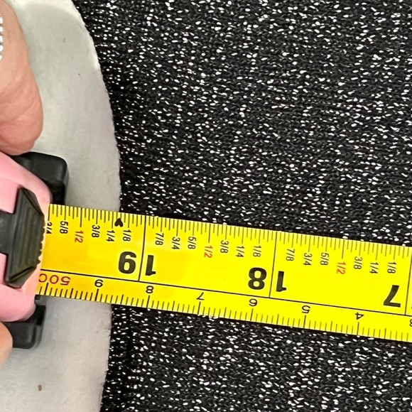 MICHAEL KORS BLACK & SILVER THREAD LIGHTWEIGHT SWEATER HI-LOW HEM NWT. #128 - Picture 8 of 9